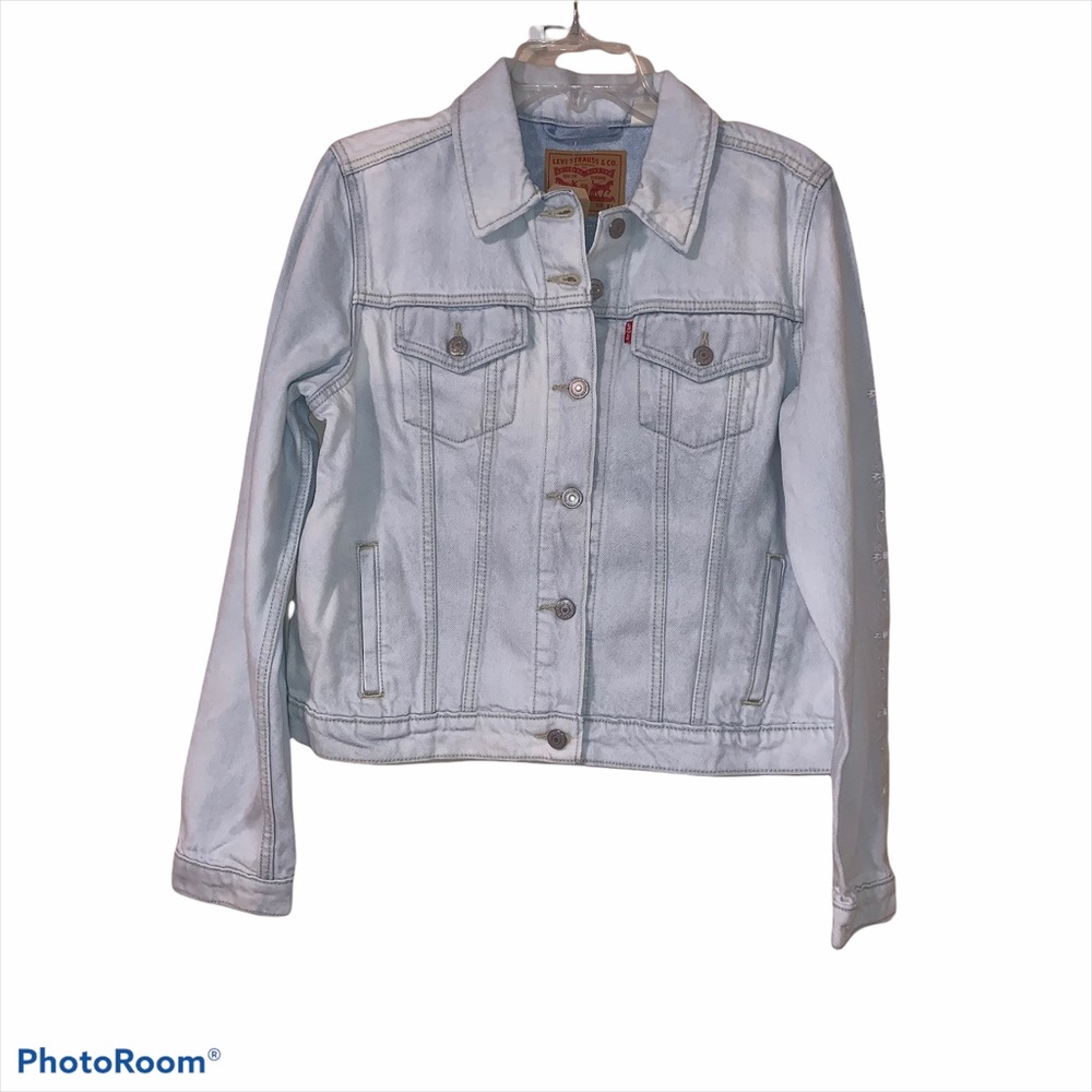 XL Levi’s Denim Trucker Jacket NWT Light wash
